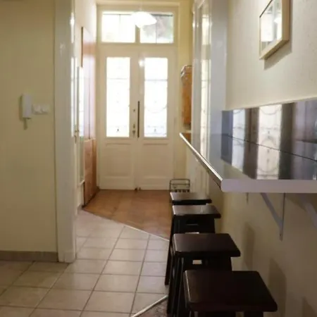 Big Apt In The Center With Balcony & Ac Apartment Budapest
